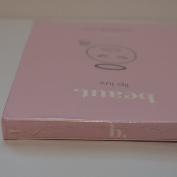 Hydrating Lip Masks - Picture 3 of 3